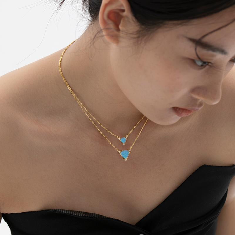 Triangle necklace