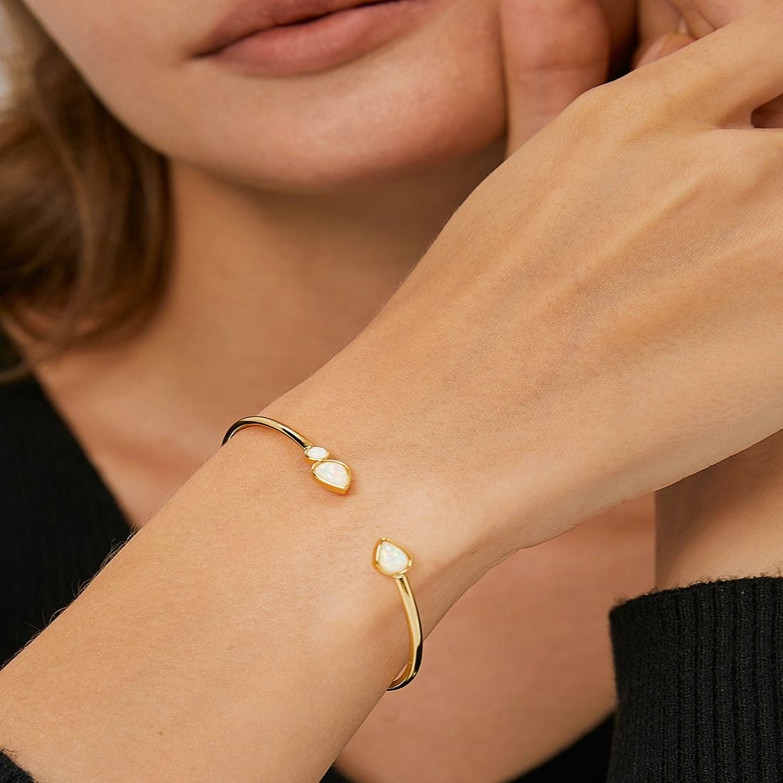 Waterdrop bangle