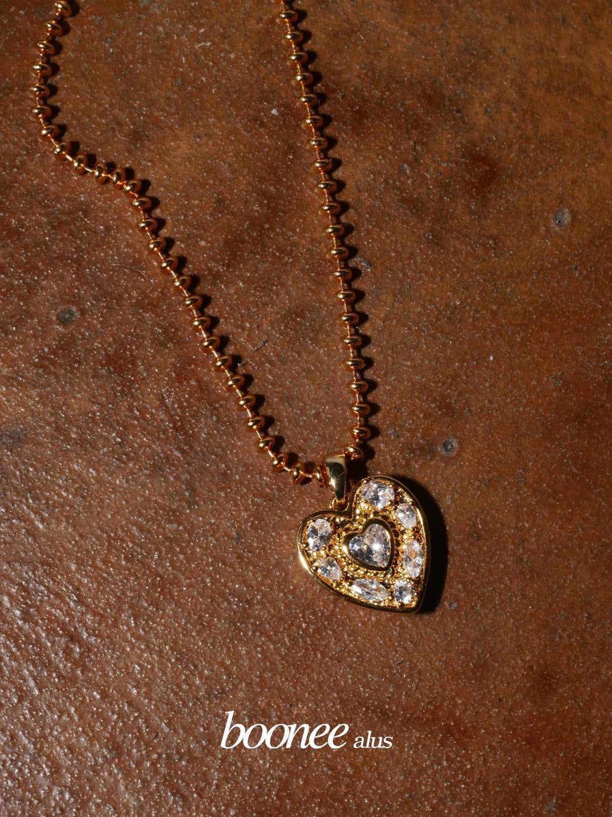 Baby heart diamond necklace