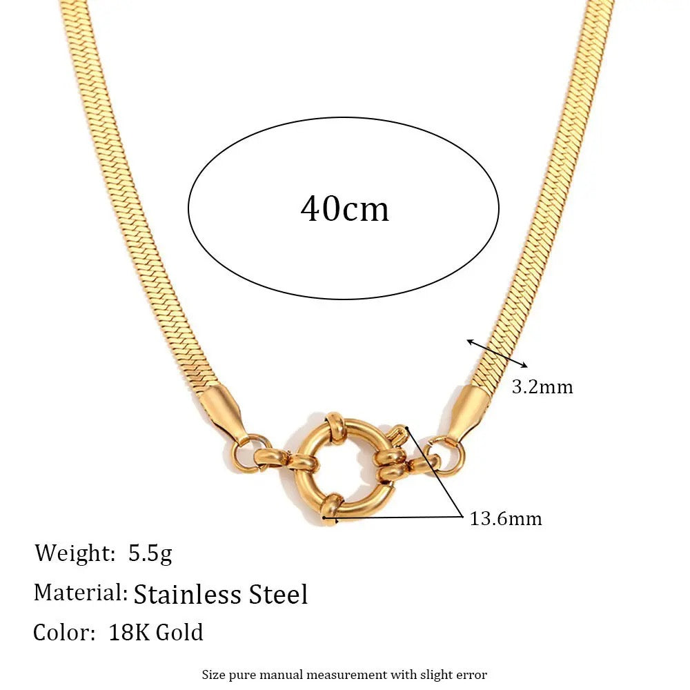 Interchangeable accessory necklace set