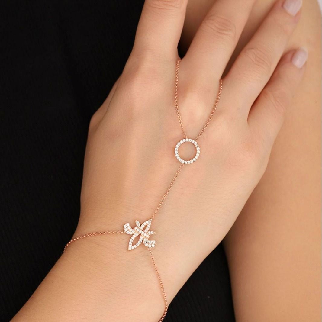 Insect finger bracelet